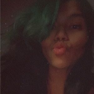 Meet your Posher, Melinda